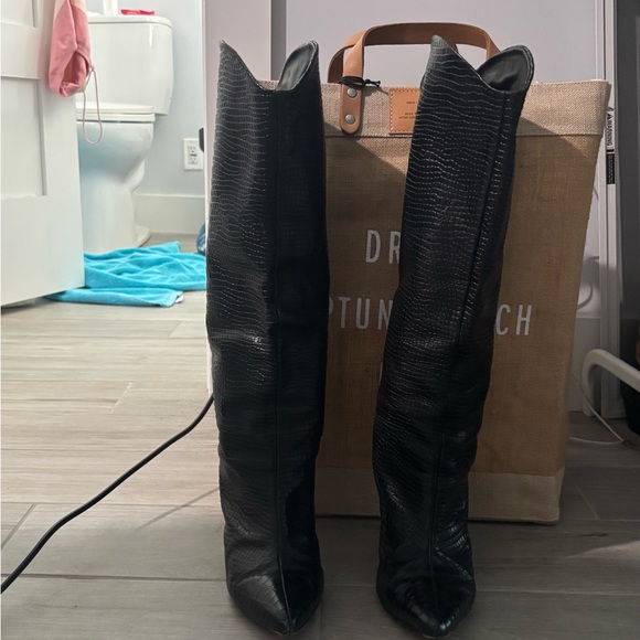 SCHUTZ Black Croc-Embossed Heeled Boots - Picture 1 of 3